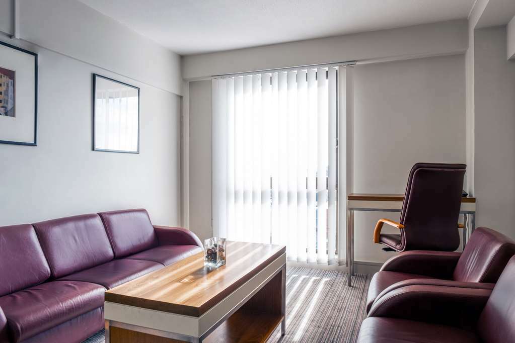 Clarion Croydon Park Hotel Ανέσεις φωτογραφία